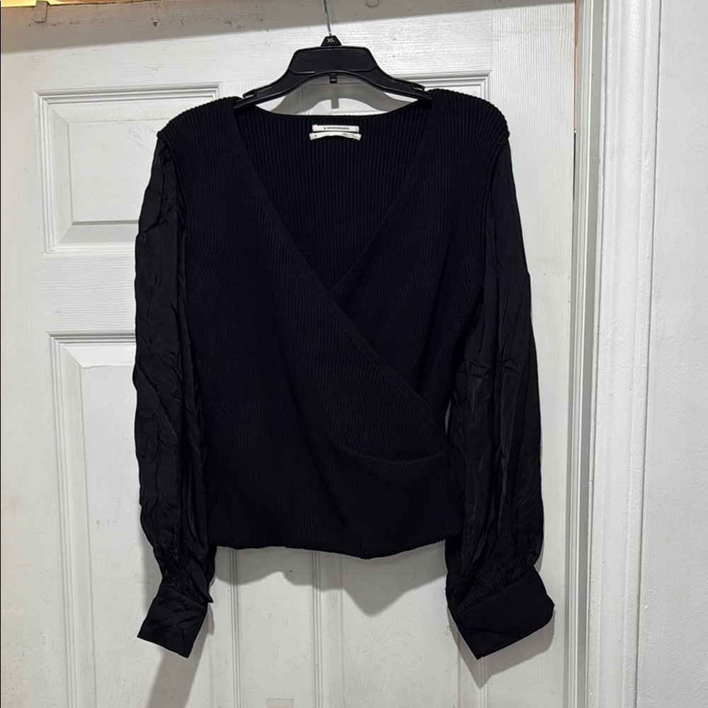 Anthropologie Elegant Black V-Neck Blouse - Picture 2 of 8